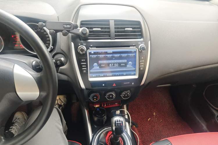 Used Mitsubishi ASX 2013 1.6L Manual Two-Wheel Drive Standard Edition