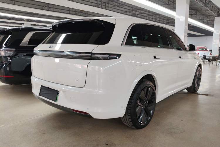 Used Li Auto L7 2023 Air model Rear Right 45 Deg