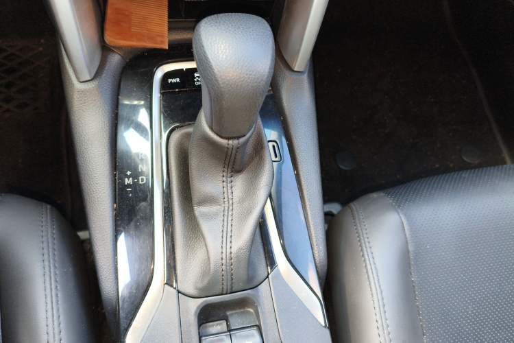 Used Toyota Corolla Cross 2022 2.0L Luxury Edition
