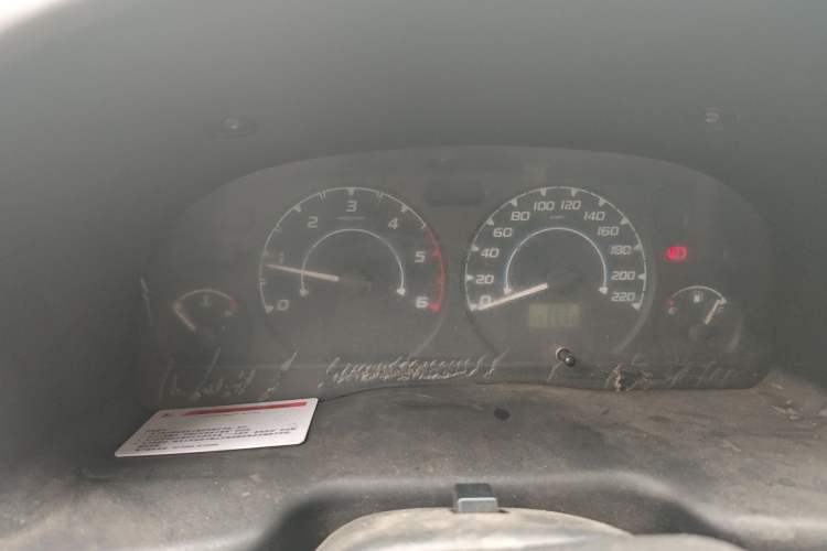 Used JMC Transit 2019 2.8T Commercial Version Short Wheelbase Mid-Roof 3-Seater China VI Standard JX493