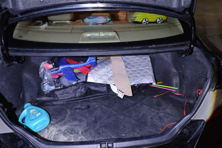 Used Toyota Camry 2012 2.5G Luxury Navigation Edition Trunk