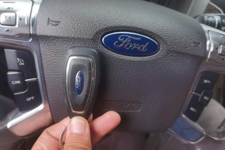 Used Ford Mondeo 2011 2.0L GTDi 200 Luxury Edition