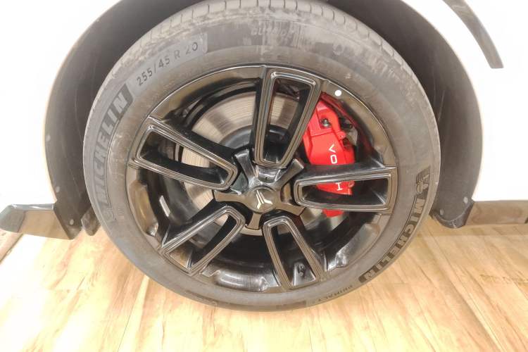 Used VOYAH FREE 2025 318 318 km Rear-Drive Touring Edition Exterior 1