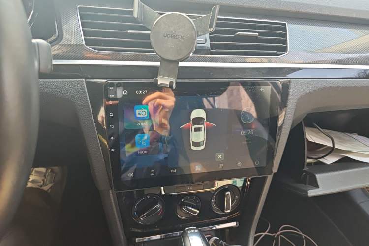 Used Volkswagen C-TREK 2017 230TSI DSG Comfort Version Audio And AC Panel