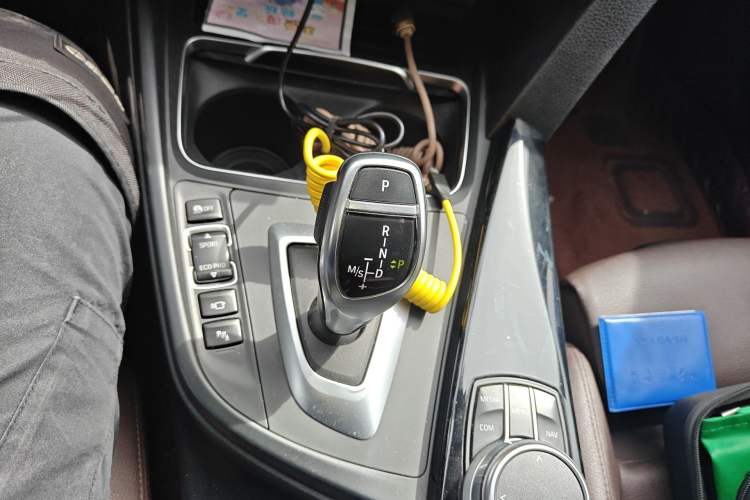 Used BMW 3 Series 2019 320Li M Sport Package Gear Lever