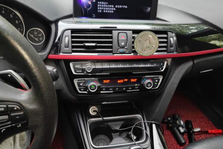 Used BMW 4 Series 2014 428i Convertible Sport Design Package Audio And AC Panel