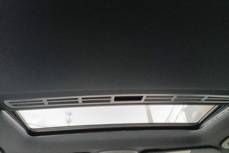 Used Mercedes-Benz R-Class 2010 R 300 L Business Model