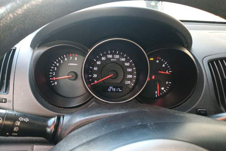 Used Kia Forte 2014 1.6L MT GL Instrument Cluster