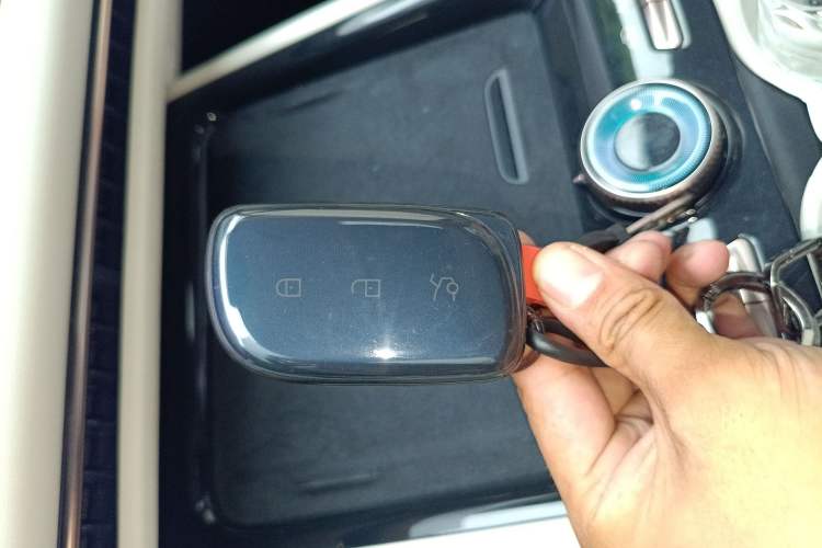 Used Lynk & Co 900 2025 2.0T Ultra