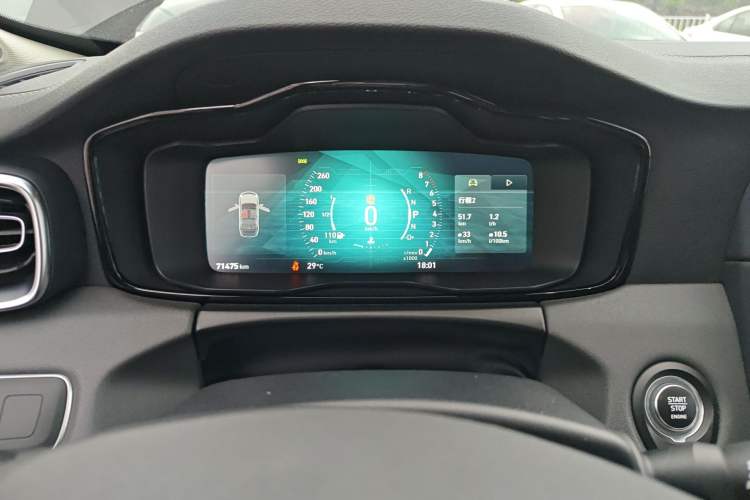 Used Lynk & Co 01 2019 2.0T Two-Wheel-Drive Pro Version China VI Standard Instrument Cluster