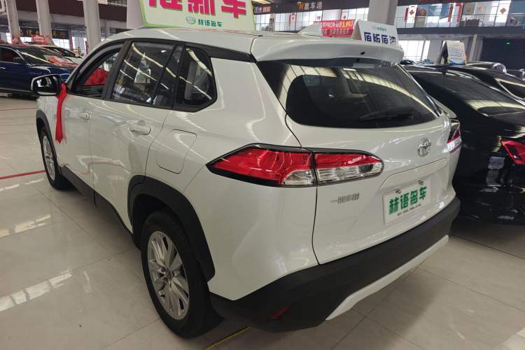 Used Toyota Corolla Cross 2024 2.0L Pioneer Edition
