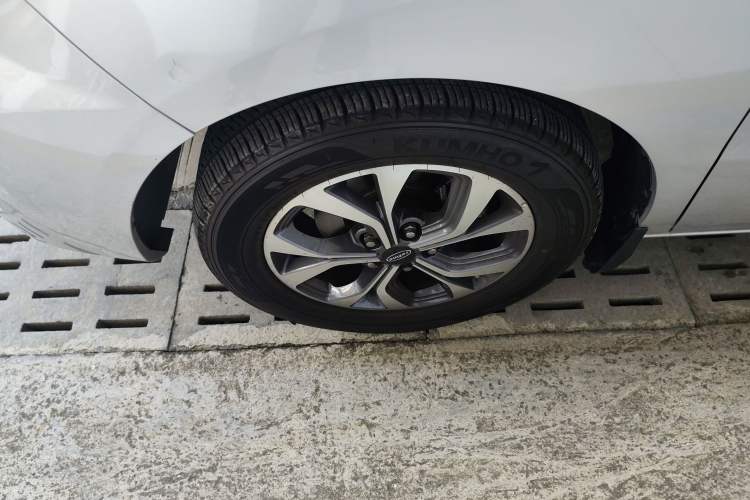 Used JAC Refine L5 2022 2.0T Automatic Business Edition