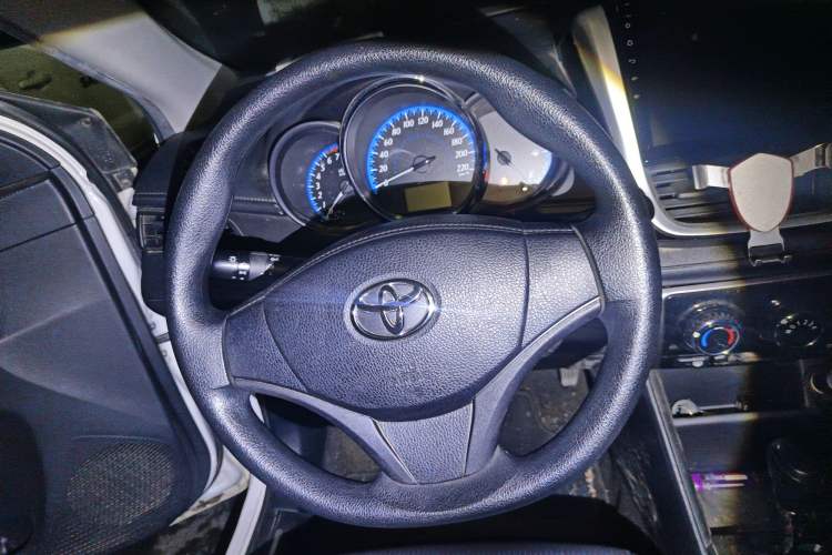 Used Toyota YARiS L Zhi Xuan 2019 1.5E CVT Dynamic Edition China VI compliant