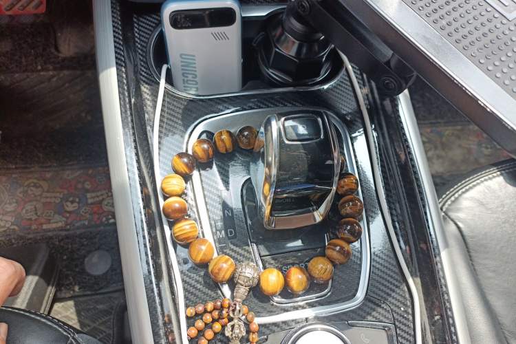 Used EXEED Lingyun 2020 1.6T Two-Wheel Drive Star Edition Gear Lever