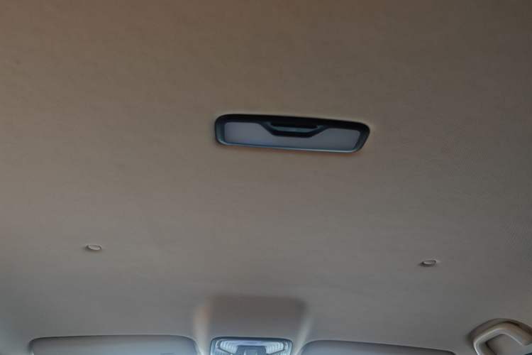 Used Oshan COS1 2020 1.5T Manual Fashion Edition 6 Seats