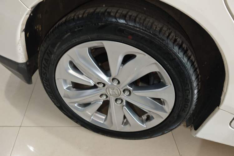 Used Honda Jade 2017 1.8L Automatic Classic Edition 5 seats
