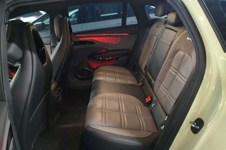 Used Hongqi EH7 2024 690 Pro