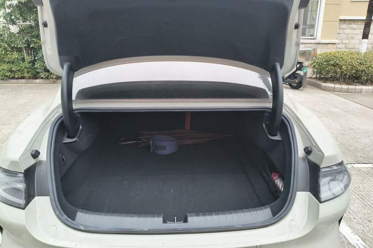 Used Xiaomi Auto SU7 2024 Rear-Drive Standard Founder Edition