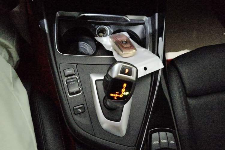 Used BMW 2 Series 2019 225i Convertible Coupe Sports Design Package
