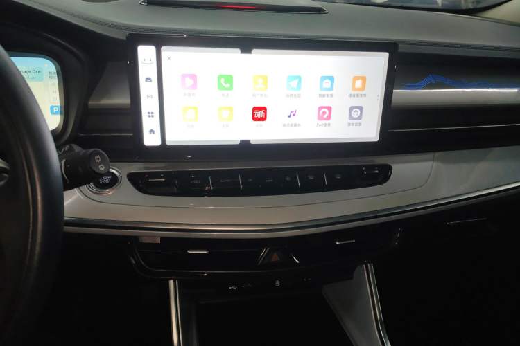 Used Geely Auto Jiajie 2023 Geely Jiaji L 1.5TD DCT Luxury Model
