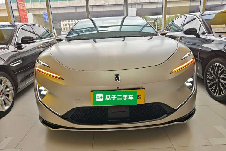 Used Avatr 12 2025 Ultra Extended-Range Edition Front