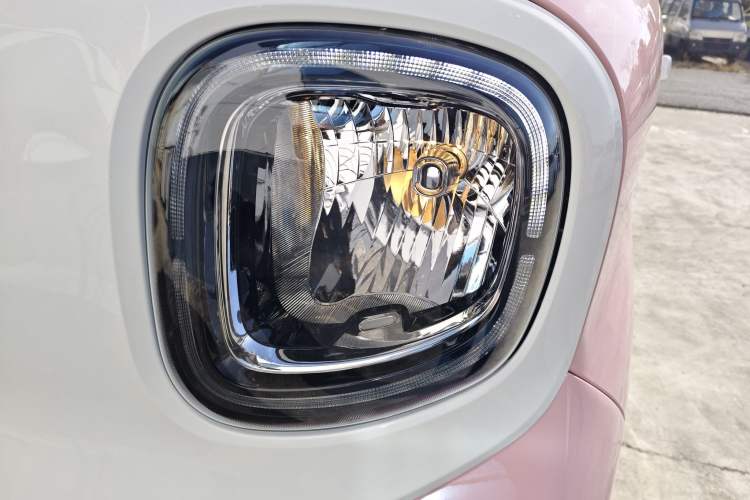 Used Bestune Pony 2026 222km Colorful Horse
