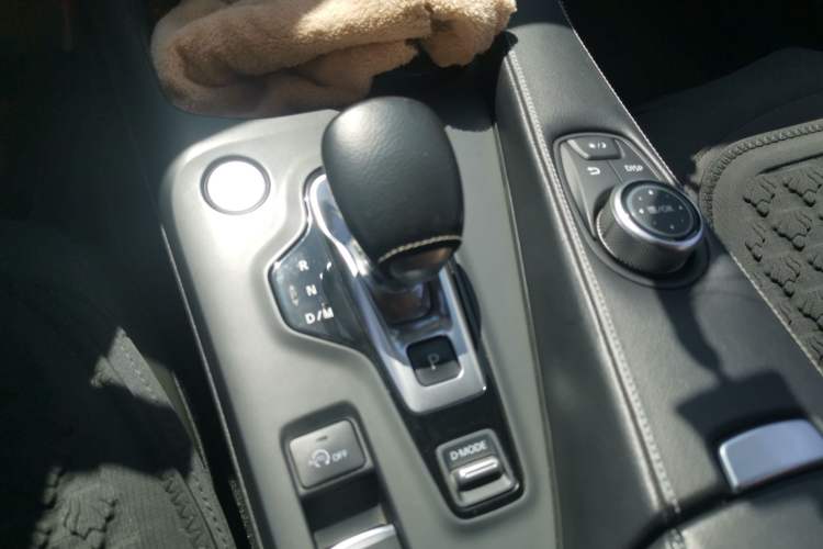 Used Infiniti QX50 2020 2.0T Two-Wheel Drive Fashion Edition Gear Lever