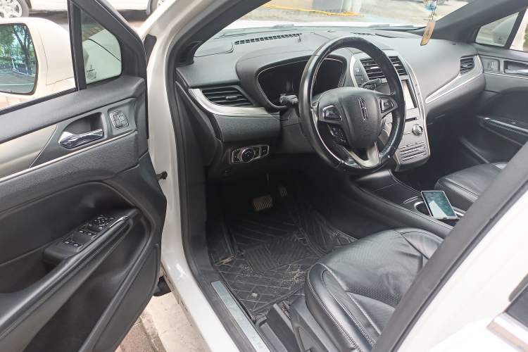 Used Lincoln MKC 2014 2.0T Four-Wheel Drive Prestige Edition