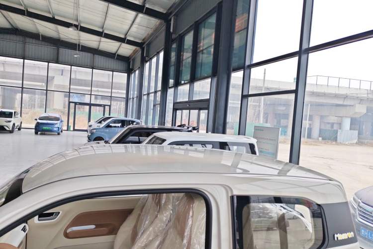 Used Wuling Hongguang MINIEV 2024 3rd Generation 215km Youth Edition
