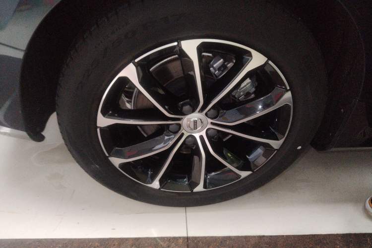 Used Volvo S60 2021 T4 Zhiyi Luxury Edition
