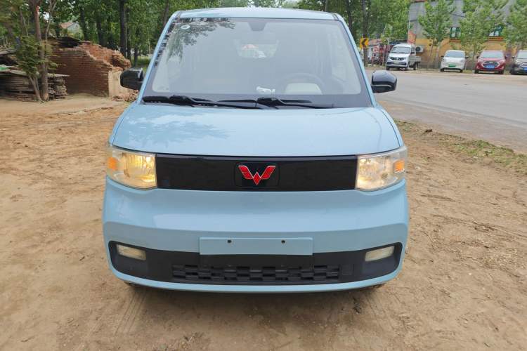 Used Wuling Hongguang MINIEV 2020 Freedom Version Lithium Iron Phosphate Front