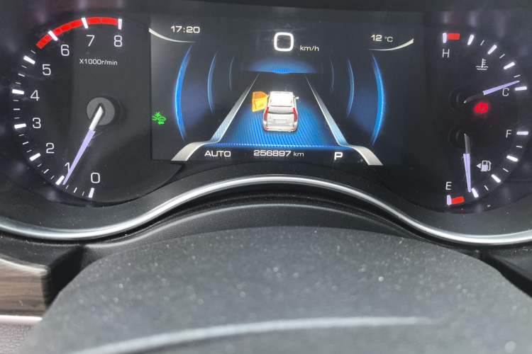 Used Haval H9 2017 2.0T Gasoline 4x4 Premium 5-Seater