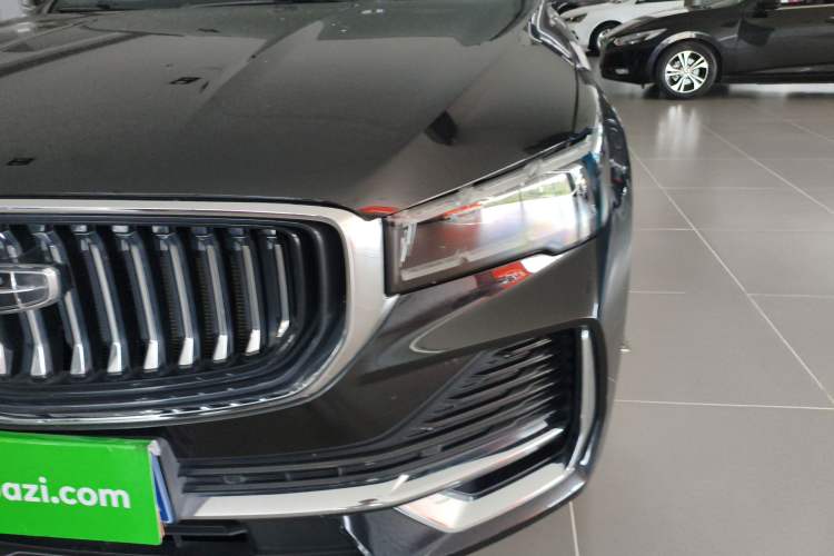 Used Geely Auto Monjaro L 2024 2.0TD High-Power Automatic Two-Wheel Drive Yunqi Version Left Front Headlight