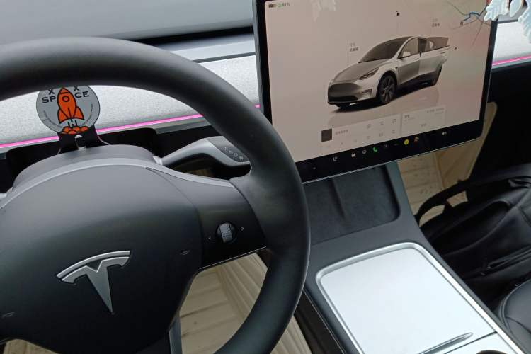 Used Tesla Model Y 2024 Rear-Wheel-Drive Version