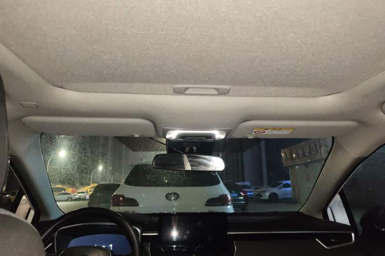 Used Toyota Levin 2024 Smart Electric Hybrid Dual-Engine 1.8L Luxury Edition