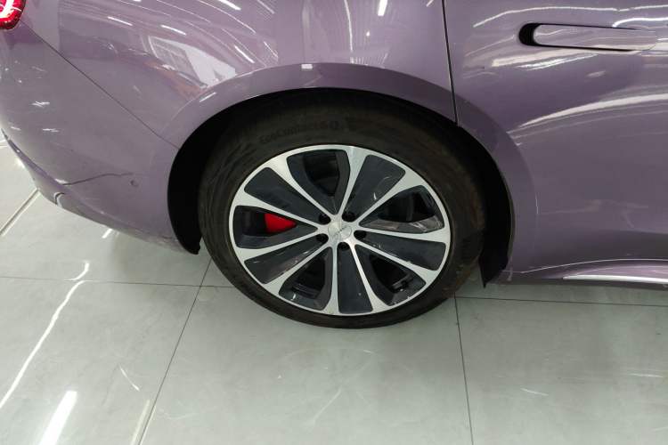 Used Hima Luxeed S7 2025 785 km Ultra