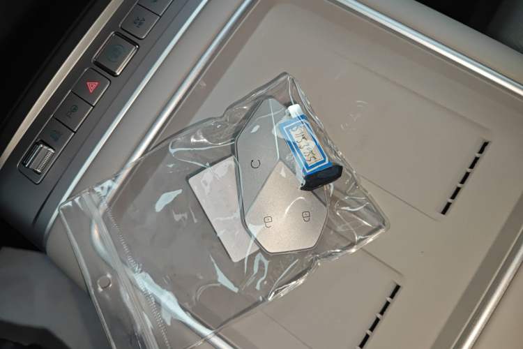 Used Formula Leopard Tai 7 2025 Model 190 km Four-Wheel Drive Max Edition Vehicle Key