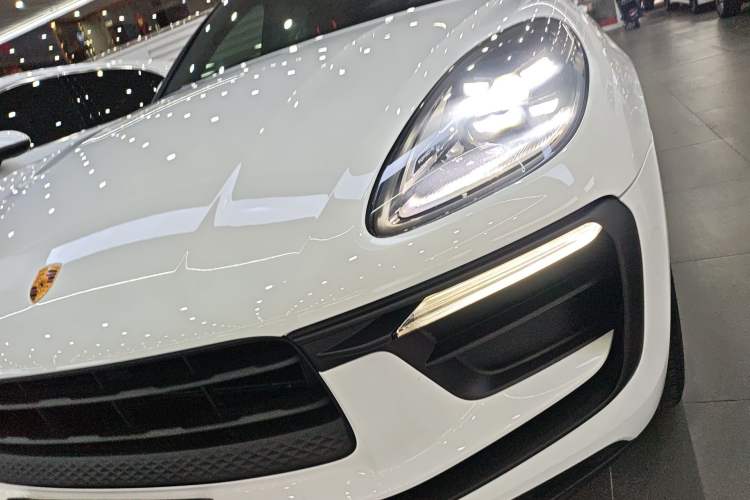 Used Porsche Macan 2023 Macan 2.0T
