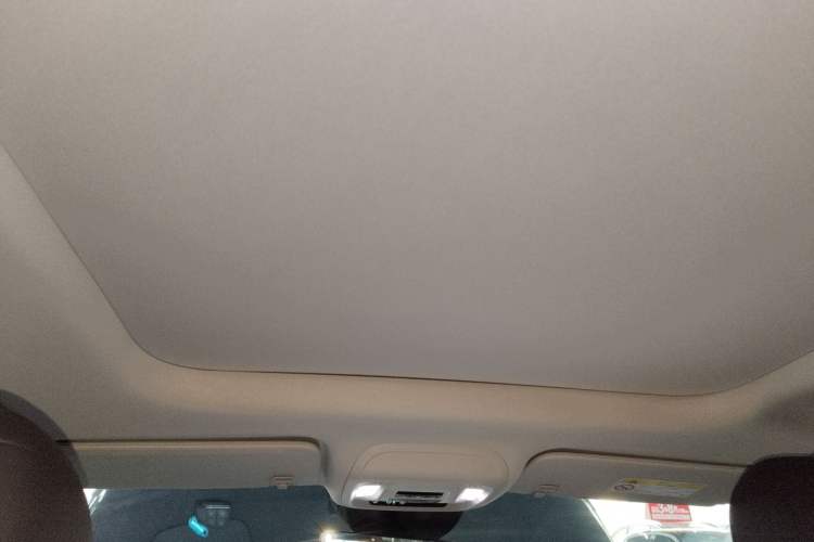 Used Buick Envision 2025 Encore Plus 28T Two-Wheel-Drive Platinum Edition
