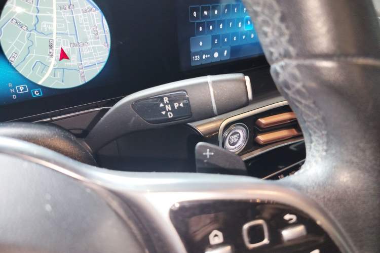 Used Mercedes-Benz EQC 2021 EQC 350 4MATIC Gear Lever