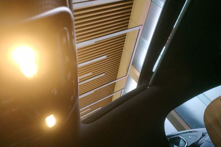 Used Mercedes-Benz E-Class New Energy 2024 E 350 e L Plug-in Hybrid Sedan