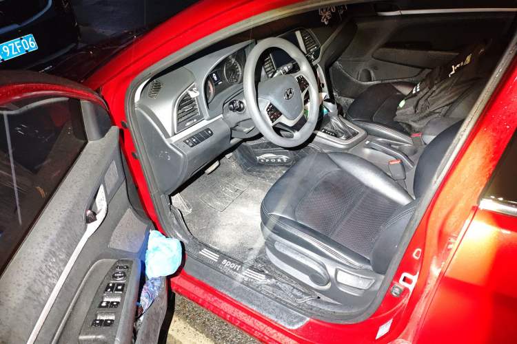 Used Hyundai Elantra (6th Generation / Lingdong) 2016 1.6L Automatic ZhiXuan – Elite Version
