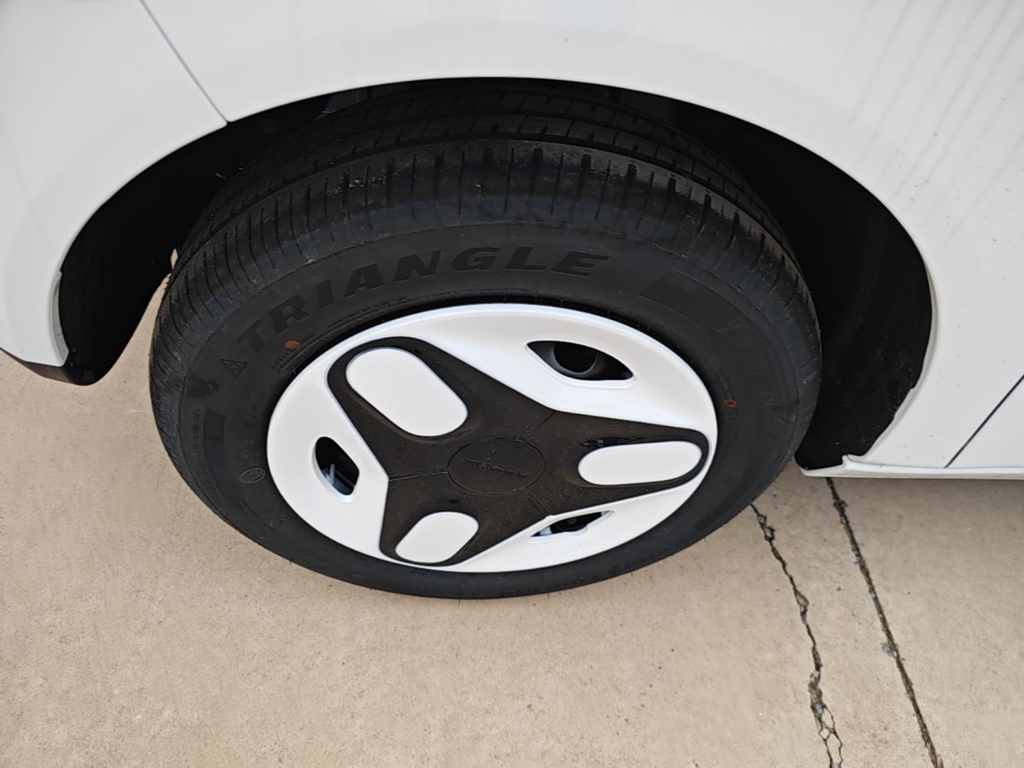 Geely Galaxy Panda 2025 210 km – Yuanqi Bear — снимка 10