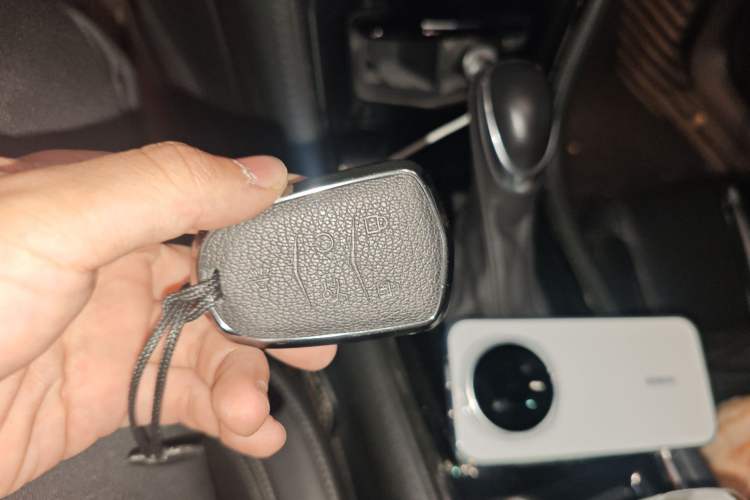 Used Cadillac ATS-L 2017 28T Tech Edition Vehicle Key