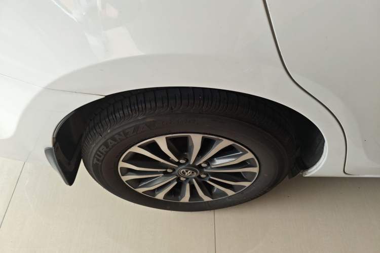 Used Toyota Corolla 2017 Revised Version 1.2T S-CVT GL
