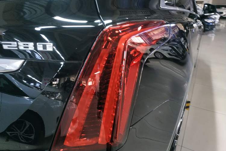 Used Cadillac XT5 2020 Revised Version 28T Luxury Edition