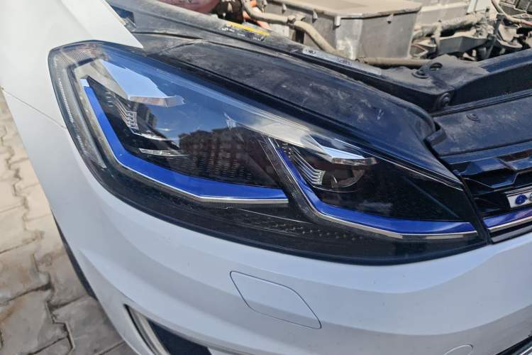 Used Volkswagen Golf Pure Electric 2020 Chari