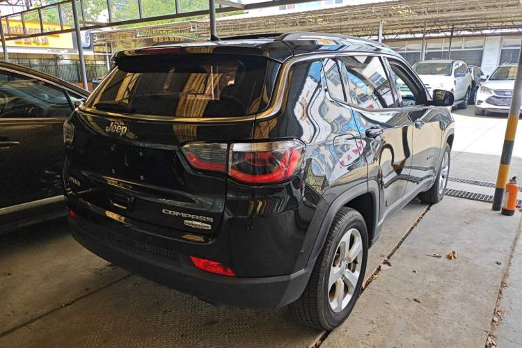 Used Jeep Compass 2017 200T Automatic Enjoyment Version