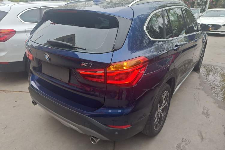 Used BMW X1 2018 xDrive20Li Luxury Edition Rear Right 45 Deg
