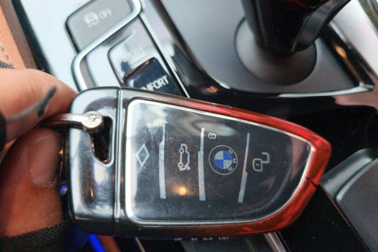 Used BMW 5 Series 2018 Restyled 530Li Luxury Edition M Sport Package
